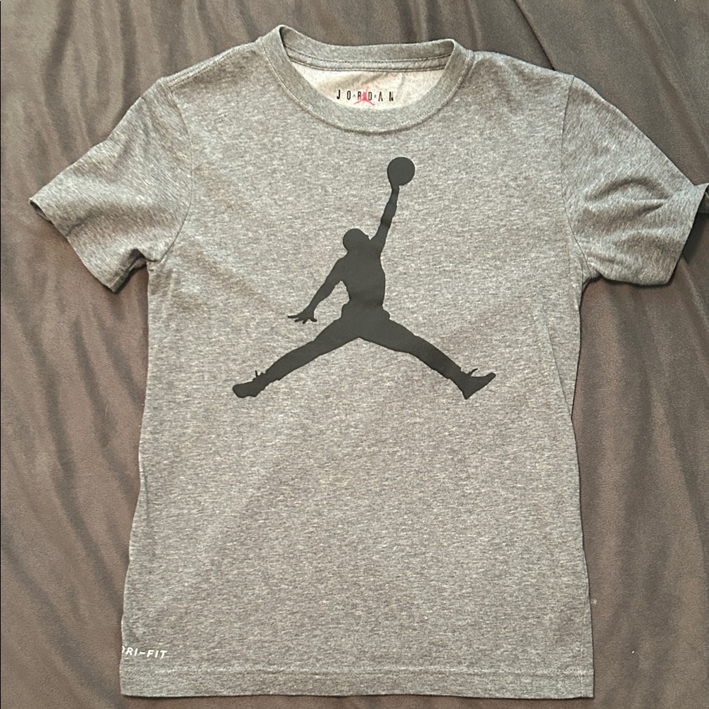 Jordan Gray T-Shirt with Iconic Black Silhouette